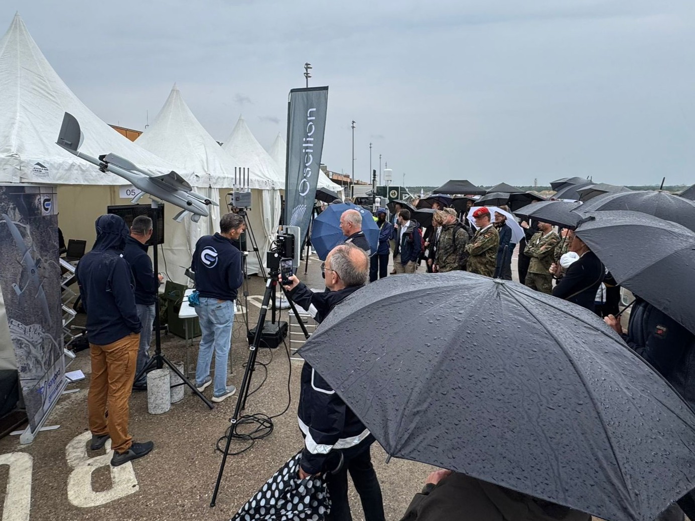 Einleitungsbild Drone Resilience Day in Berlin-Tegel: CONDOR Gruppe zeigt vernetzten Wirkverbund