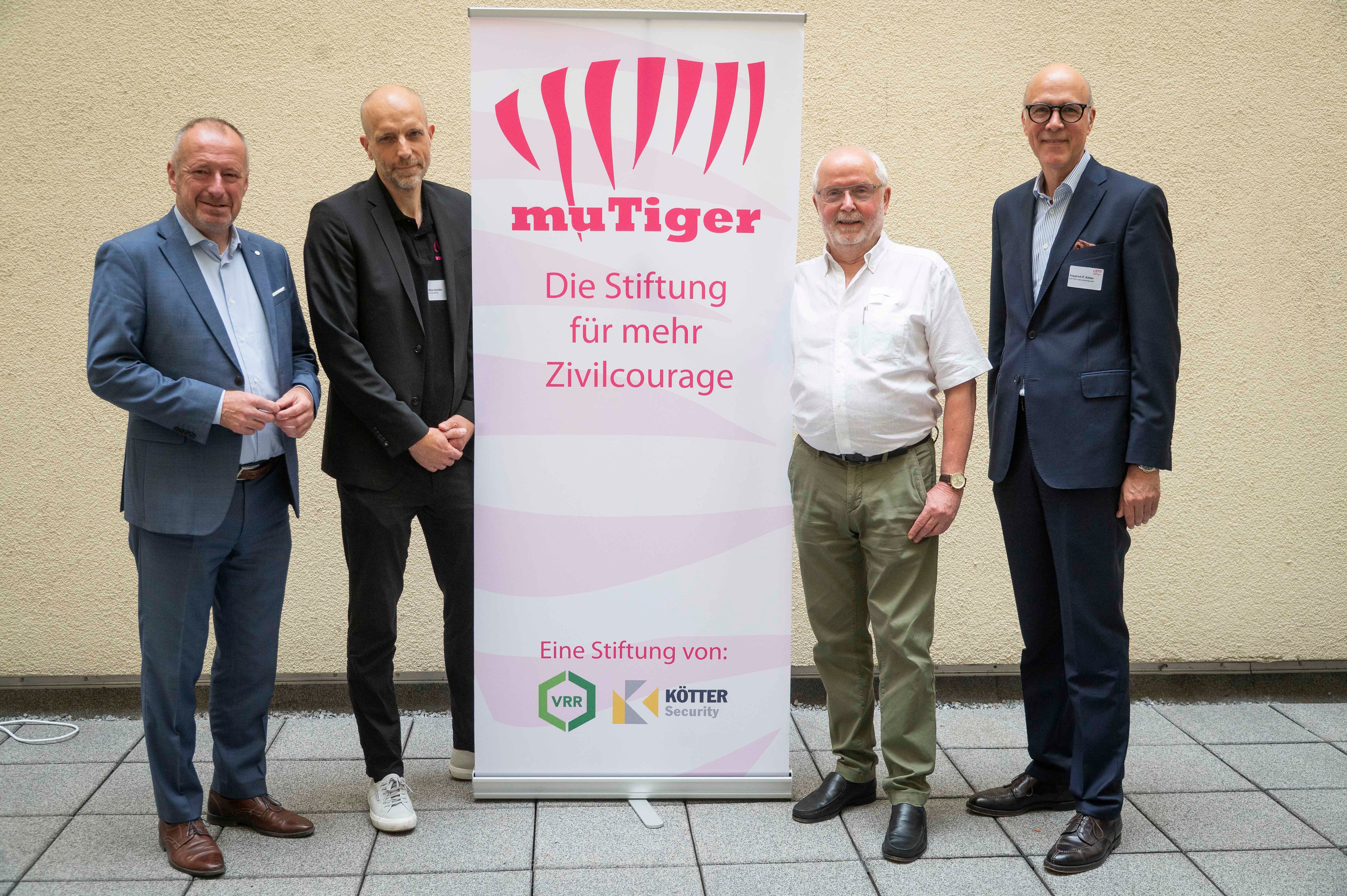 Einleitungsbild 15 Jahre muTiger-Stiftung für mehr Zivilcourage: In 1.250 Trainings annähernd 20.000 Teilnehmende geschult